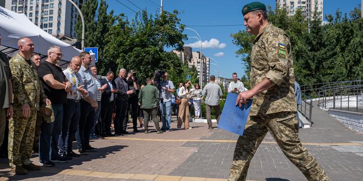 Медиків-прикордонників нагородили державними відзнаками до Дня медичних працівників