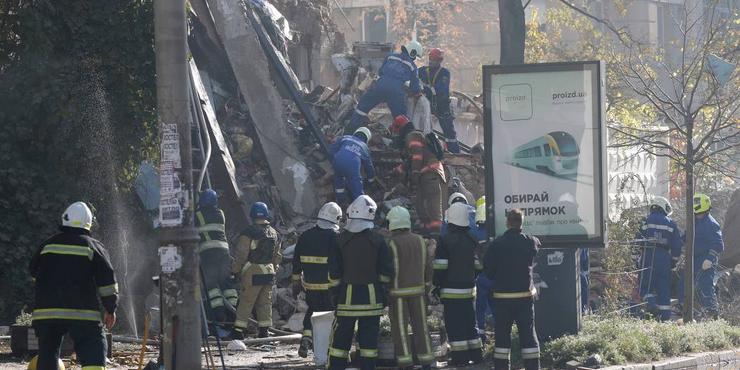 Атака 28 дронів на Київ: серед загиблих — подружжя, жінка була на 6 місяці вагітності