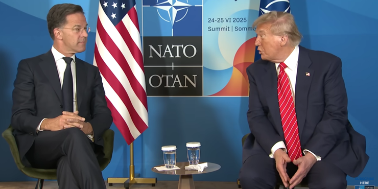 "Багатьом було соромно": Рютте на саміті НАТО догоджав Трампу і називав його "татком"