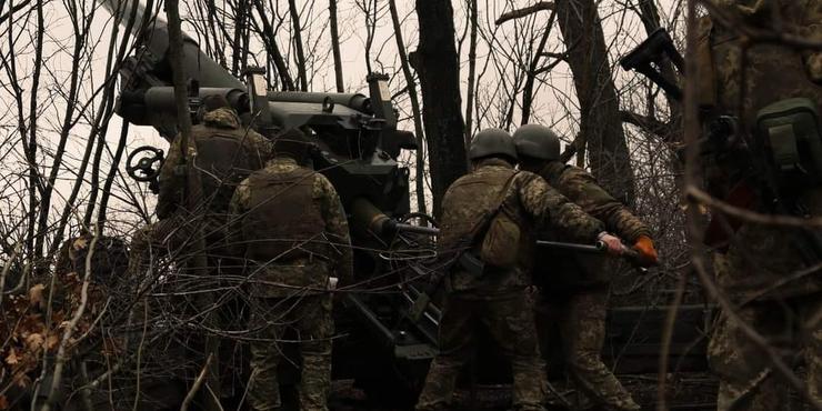 На Авдіївському і Мар'їнському напрямку тривають піхотні атаки РФ: місцевість всіяна тілами рашистів