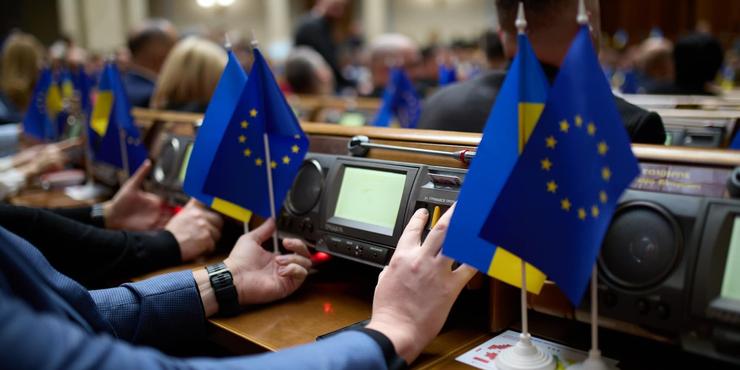 Венеційська комісія виступила проти заборони для членів проросійських партій балотуватися в Україні
