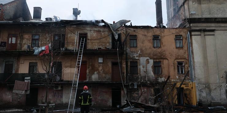 У Львові після обстрілу поранено 26 людей, в кількох районах міста значні руйнування, - Садовий
