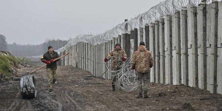 У ДПСУ заявили, що стривожені тим, що відбувається всередині Білорусі, хоч на кордоні наразі все спокійно