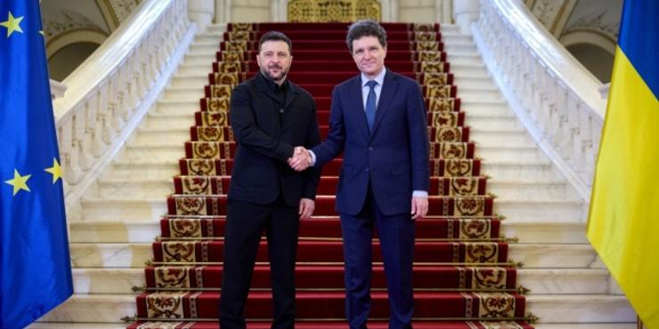 Зеленський анонсував будівництво нових ліній електропередач з Румунією