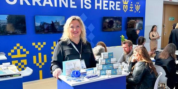 На хабарі спіймали чиновницю КМДА та директора ринку