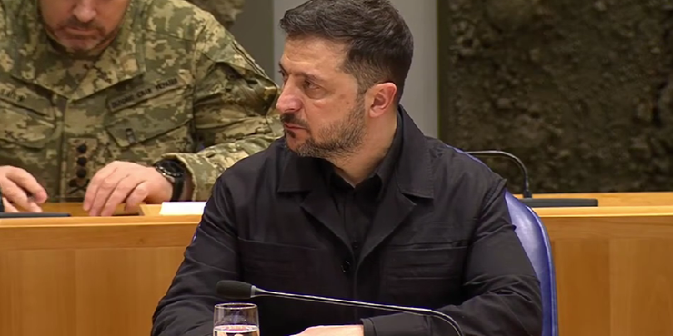 Українці стали більше довіряти Зеленському, — опитування