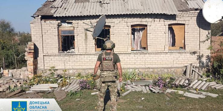 Окупанти атакували Донеччину авіабомбами: відомо про загиблого та поранених
