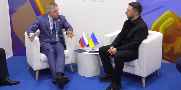 Зеленський зустрівся з Фіцо у Єревані: яким був діалог