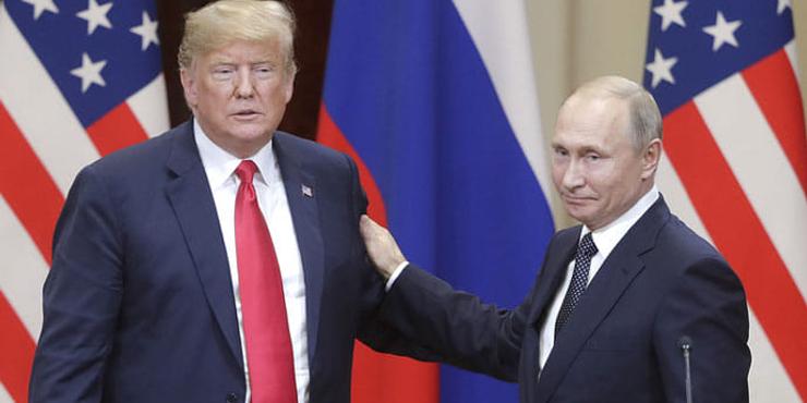 Європа "постане біля ніг господаря": Трамп запостив коментар Путіна про мито США на товари ЄС