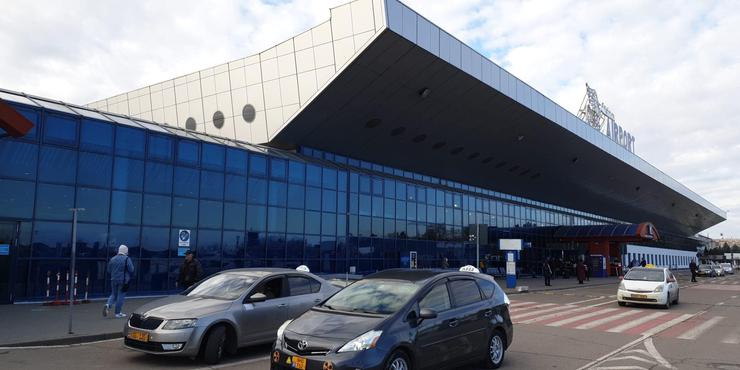 Лоукостер WizzAir оголосив про призупинення рейсів до Кишинева і з нього