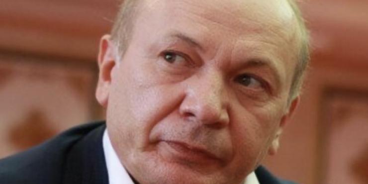 ВАКС заочно арештував екснардепа-регіонала Іванющенка у справі про корупційне заволодіння землею