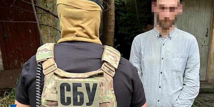 В Одесі викрили чоловіків, які мали підпалювати автомобілі українських військових на замовлення РФ