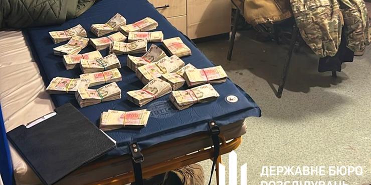 На Донеччині викрили командира, який організував схему оформлення незаконних “бойових” виплат