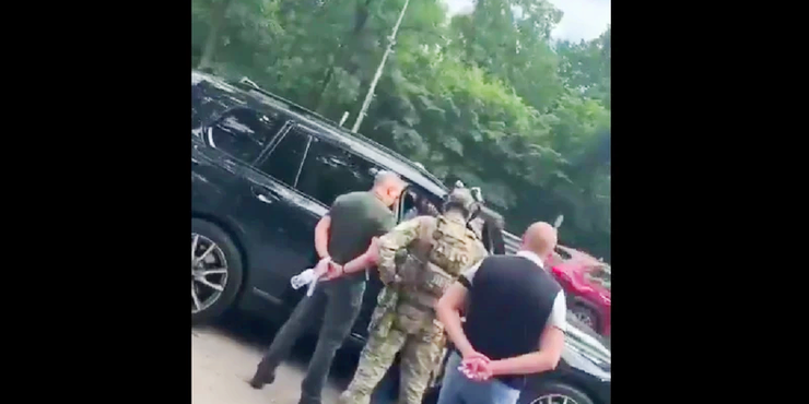 У Києві ДБР зупинило авто ексначальника Одеського ТЦК Борисова і проводить обшуки, — “УП”