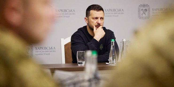 Зеленський шукає більш гнучкі підходи щодо завершення війни в Україні, — Bloomberg