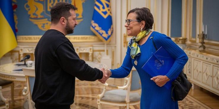 Пріцкер йде з посади: вона представила 5 умов для успішного відновлення України