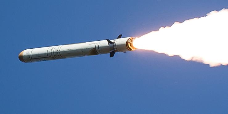 Кремль б'є по Україні ракетами, через які США вийшли з ядерного договору. Це неповага до Трампа і відверта погроза Європі, - Reuters