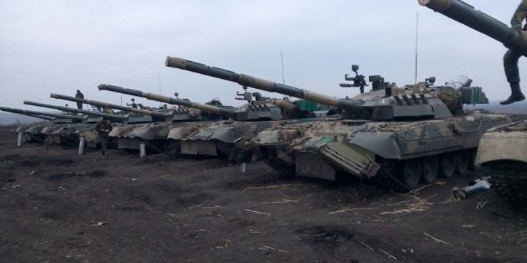 CNN: Кремль втрачає в Україні щомісяця 150 танків, а може виробляти тільки 20