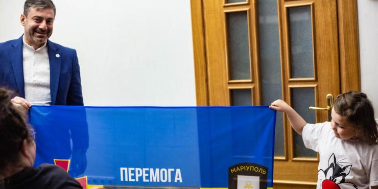 З РФ до України вдалося повернути 6-річну доньку захисників Маріуполя