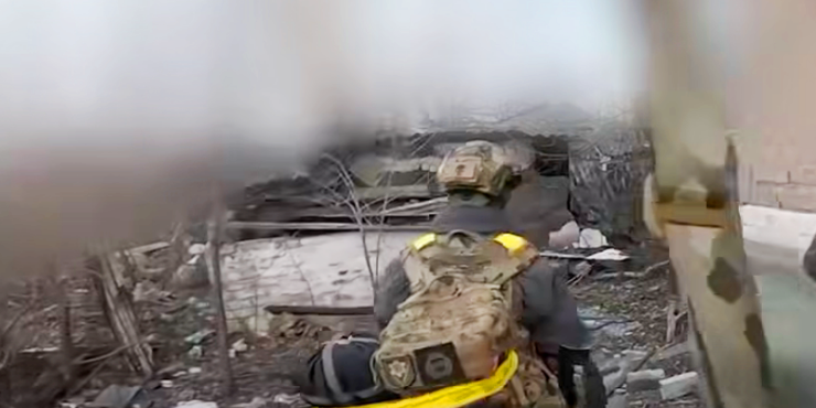 “Ти просто береш і їдеш”: прикордонник “Лавр” розповів про доставку генератора під обстрілами