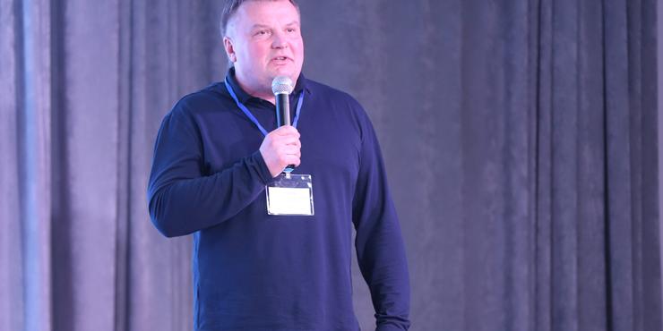 Навіщо вивчати Росію, яке мислення в росіян, чи протестуватимуть вони і чого бояться: Денисенко презентував дослідження