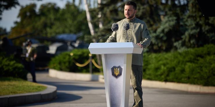 Військове командування просить Зеленського збільшити кількість мобілізованих