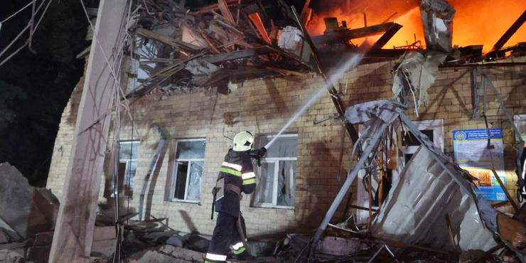 Російські "шахеди" вночі атакували Харків: виникли масштабні пожежі