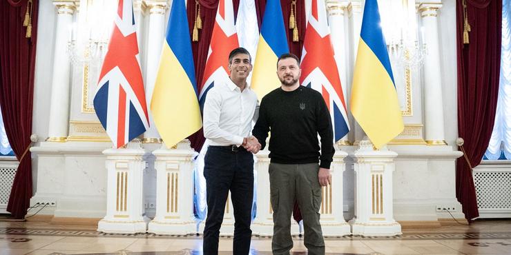 Зеленський і Сунак підписали угоду, згідно з якою Україна надаватиме Британії військову підтримку