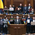Опозиція заблокувала трибуну Ради і вимагає звільнення усього Кабміну