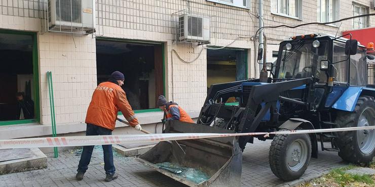 Ракетний удар по Запоріжжю: пошкоджено близько 30 багатоповерхівок, лікарні і школи