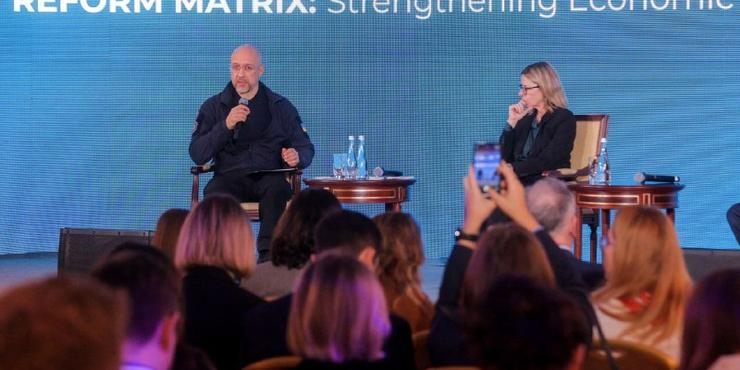 Шмигаль разом зі Світовим банком презентували “Матрицю реформ”: про що йдеться