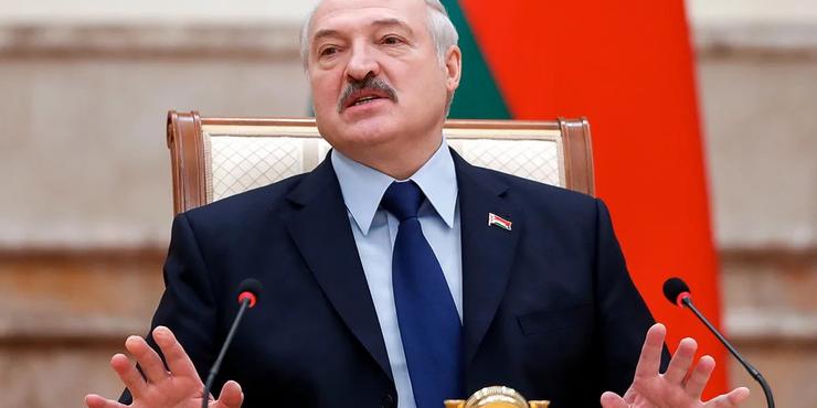 Лукашенко закликав РФ і Україну "закінчити цю драчку"