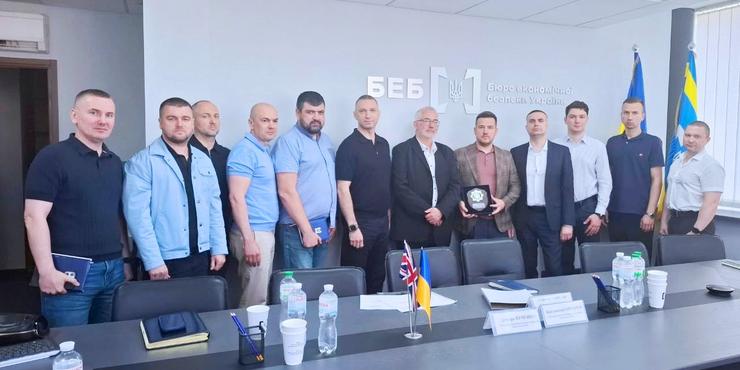 Сучасні злочини стають складнішими: британці навчали БЕБ нових підходів у фінансових розслідуваннях