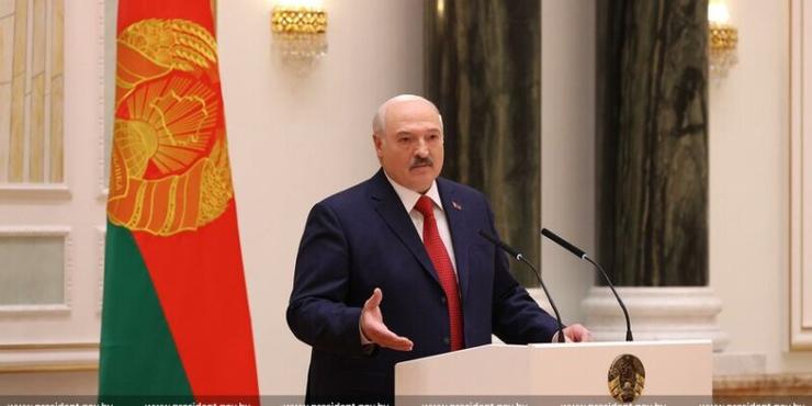 Лукашенко викликали до Путіна через пропозицію припинити війну в Україні