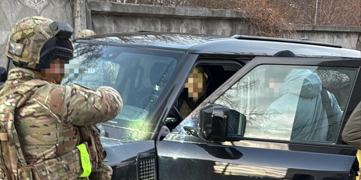 Затримано члена КРАІЛ, який сприяв діяльності онлайн-казино з російським власником: деталі справи