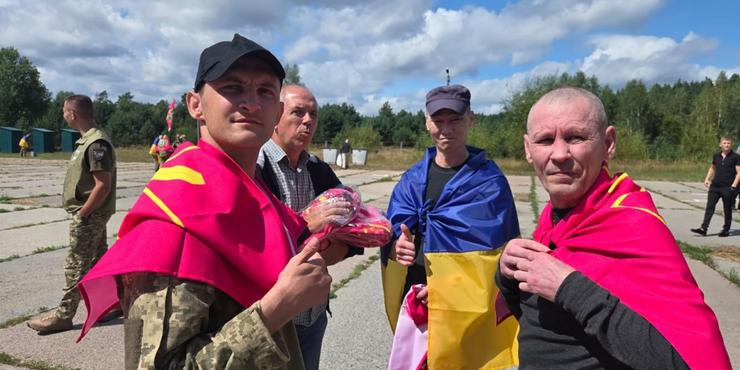 Обмін полоненими Українські полонені