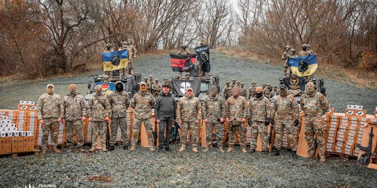 Українські розвідники отримали рушниці та спецспорядження від благодійника з Нідерландів