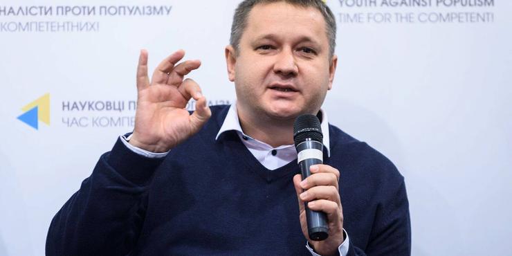Політолог Олексій Кошель: "В умовах гострої фази війни влада не знайшла нічого кращого, як спровокувати початок виборчого процесу"