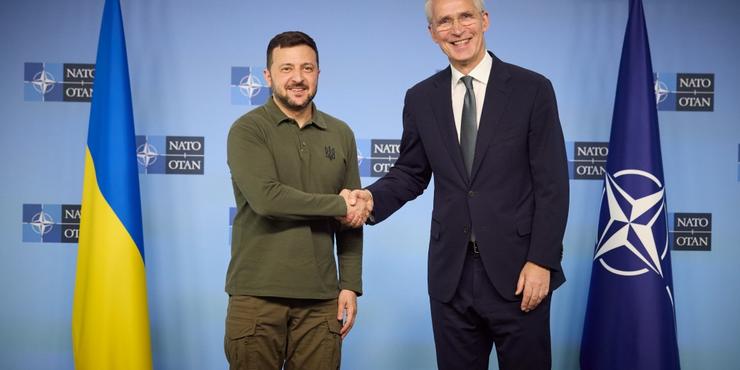 Столтенберг після зустрічі із Зеленським обіцяє Україні "дуже позитивний" саміт НАТО у Вашингтоні