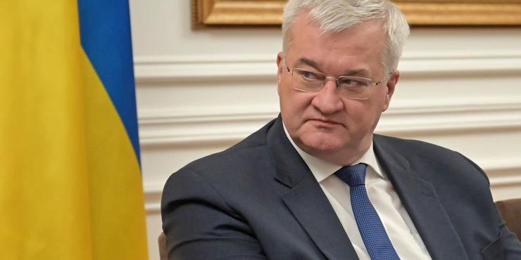 Сибіга відреагував на евакуацію в Румунії через нічний удар РФ по порту в Ізмаїлі