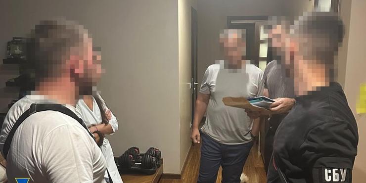 Нардеп Арістов був на Мальдівах у “службовому” відрядженні: СБУ оприлюднила результати обшуків