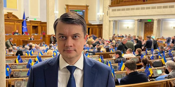 Українці зможуть списати свої кредити за втрачене майно, — Разумков