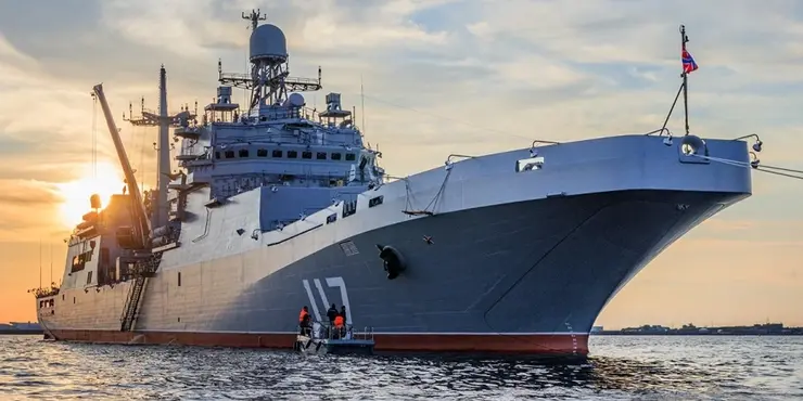 У Новоросійську українські дрони атакували великий десантний корабель РФ: що відомо