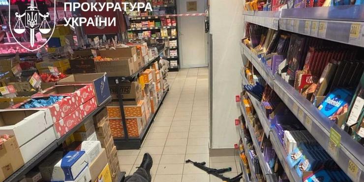 У Києві терорист розстріляв шістьох людей на вулиці і в супермаркеті