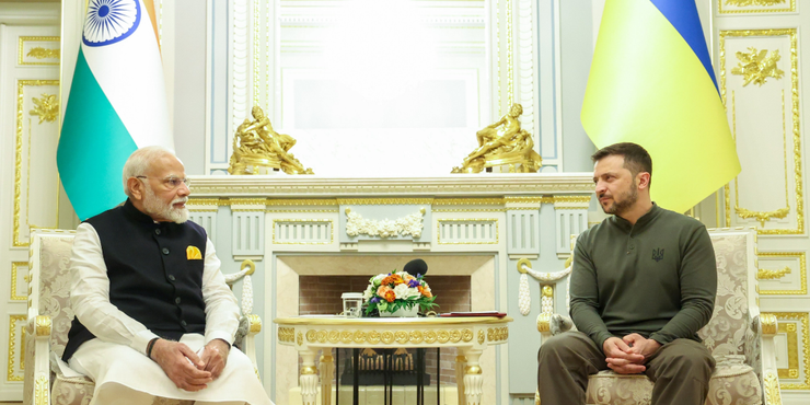 Єрмак розповів деталі зустрічі Зеленського з прем'єром Моді: говорили три години