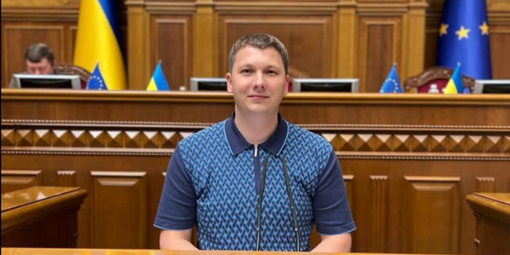 У "Слузі народу" поменшає ще на одного депутата: Медяник написав заяву про складання депутатських повноважень