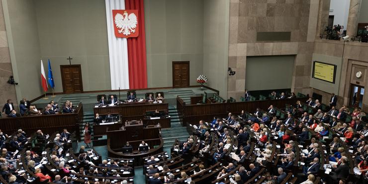 У Польщі кажуть, що не отримували від України офіційної відмови щодо участі Зеленського у конференції у Гданську