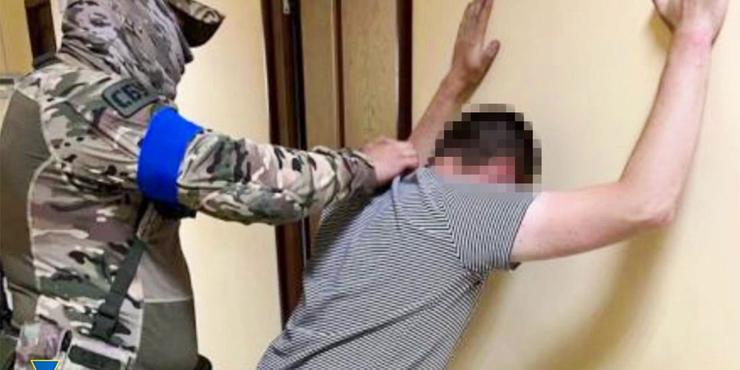 В Одесі викрили псевдорятувальника, який допомагав РФ коригувати удари по місту