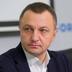 Кремінь, батько якого був вчителем і російської та української, назвав двомовність “мовною шизофренією”