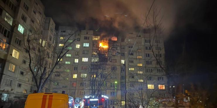 Армія РФ завдала комбінованого удару: у Києві один загиблий і понад 20 постраждалих